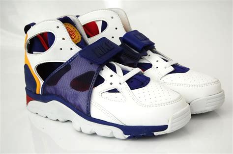 Nike Huarache Oriģināli Nike Sneakers .